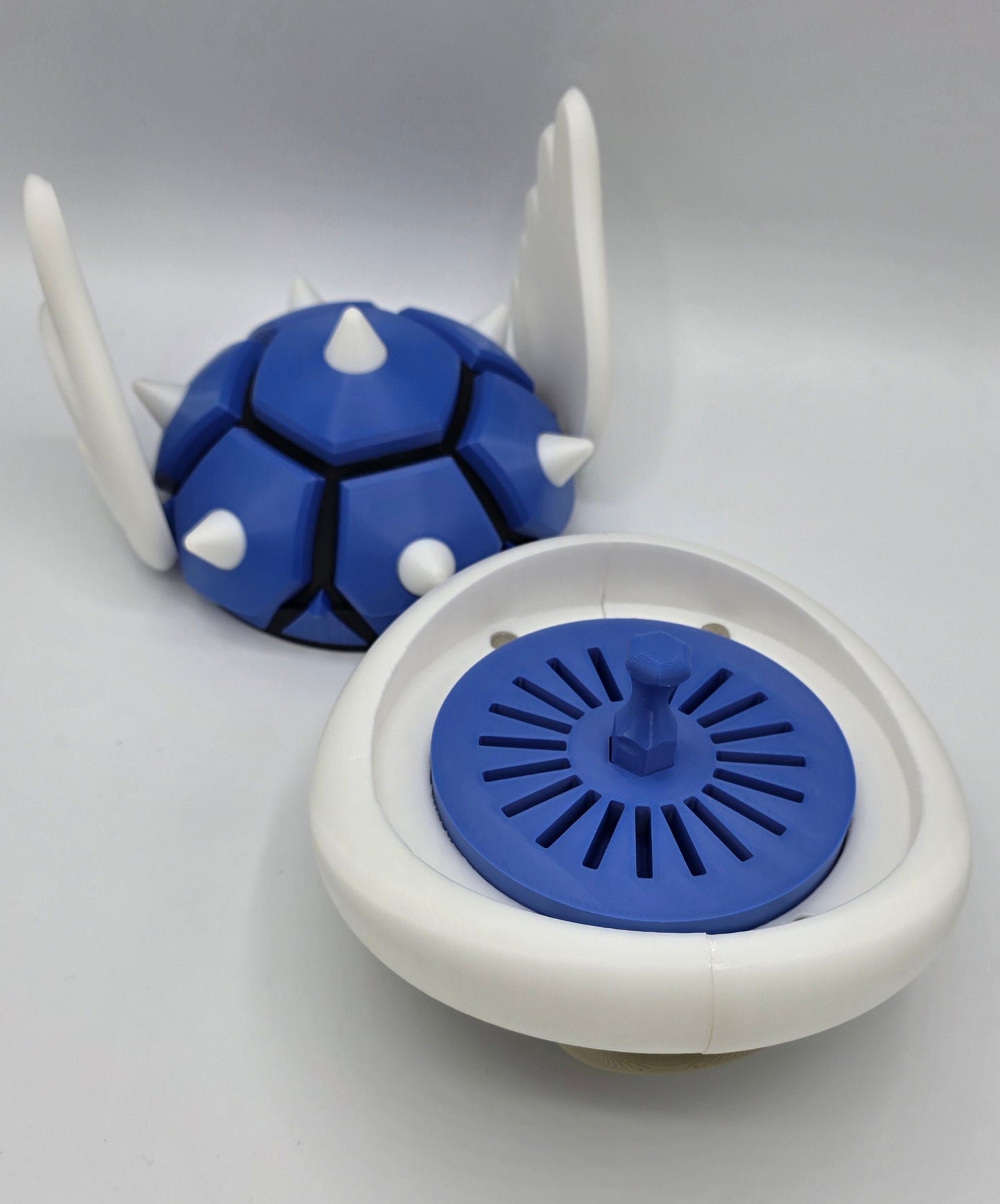 Mario Kart Blue Shell - Switch Game and Accessory Holder